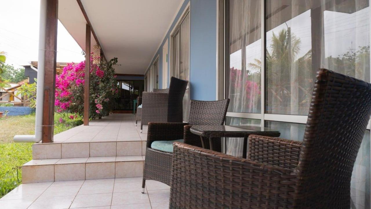 Petero Atamu Hotel Hanga Roa Ngoại thất bức ảnh